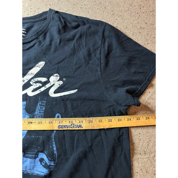 Fender Guitars Black Graphic T-Shirt XL – Red, White & Blue Guitars - Picture 3 of 4